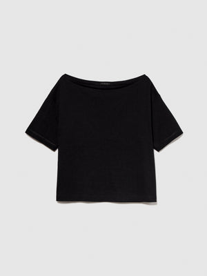 T-shirt con scollo a barca