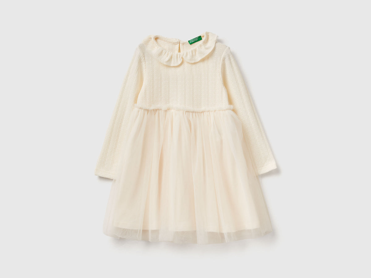 Abito con colletto in tulle
