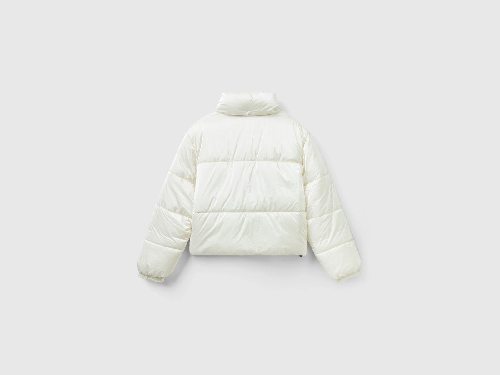 Piumino imbottito in nylon lucido da donna bianco panna 2 | Benetton Outlet