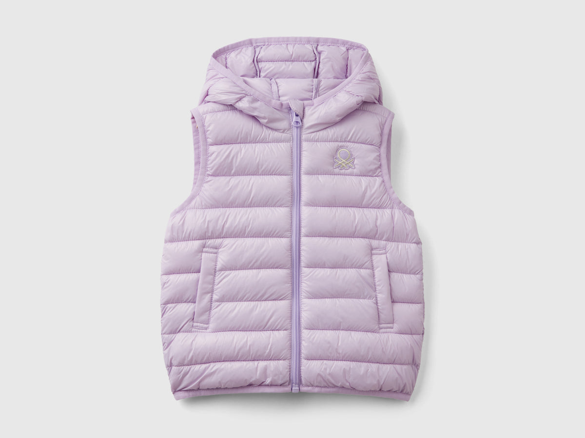 Gilet imbottito con cappuccio