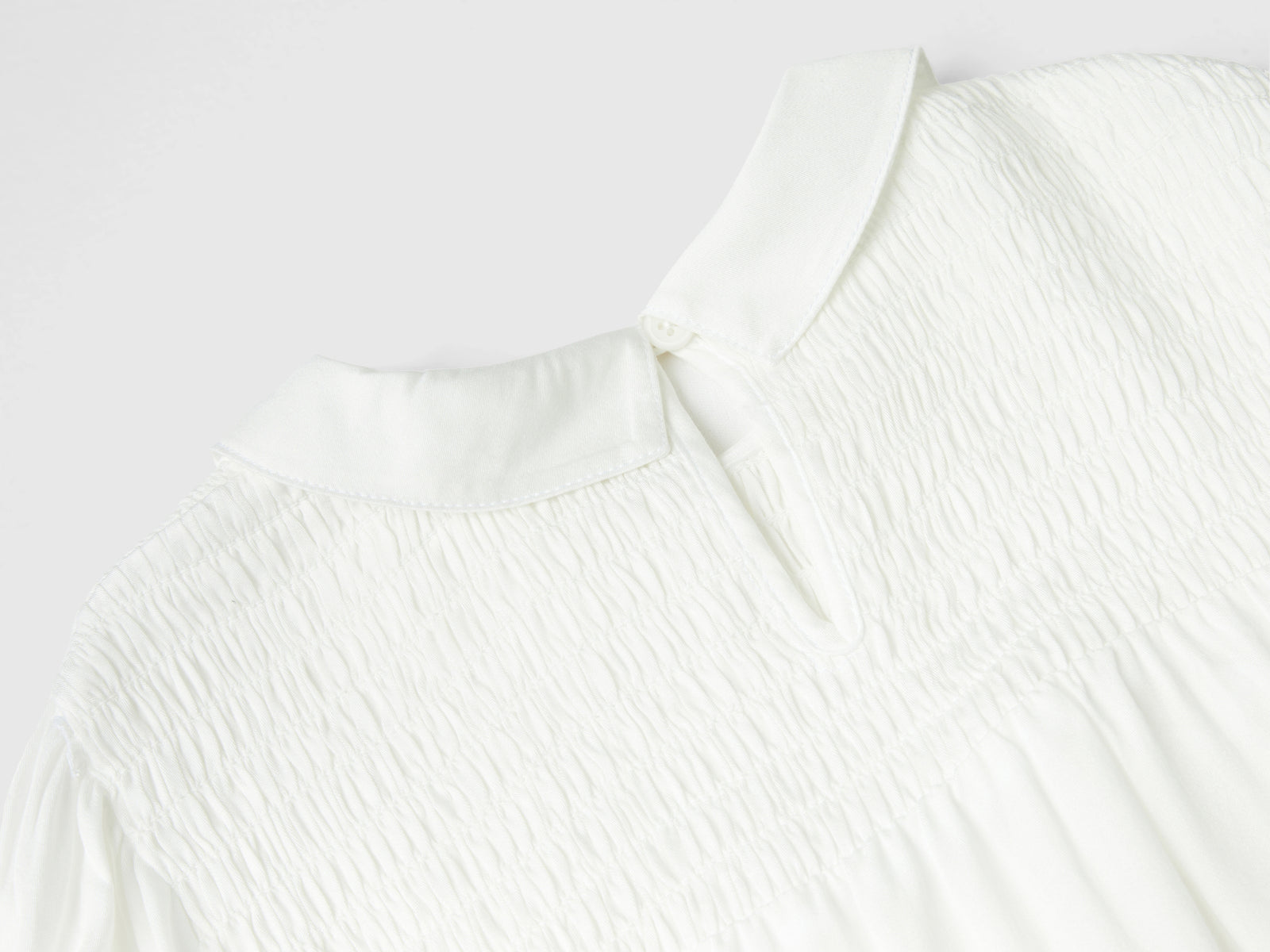 Blusa in pura viscosa da bambina bianco 2 | Benetton Outlet
