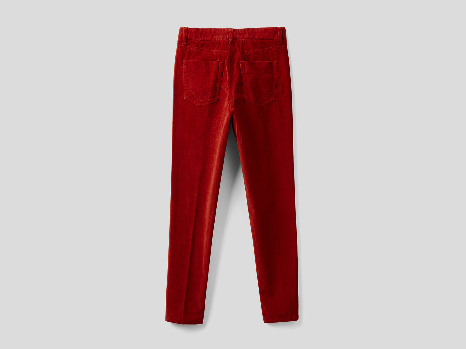 Pantaloni cinque tasche in velluto da donna bordeaux 2 | Benetton Outlet