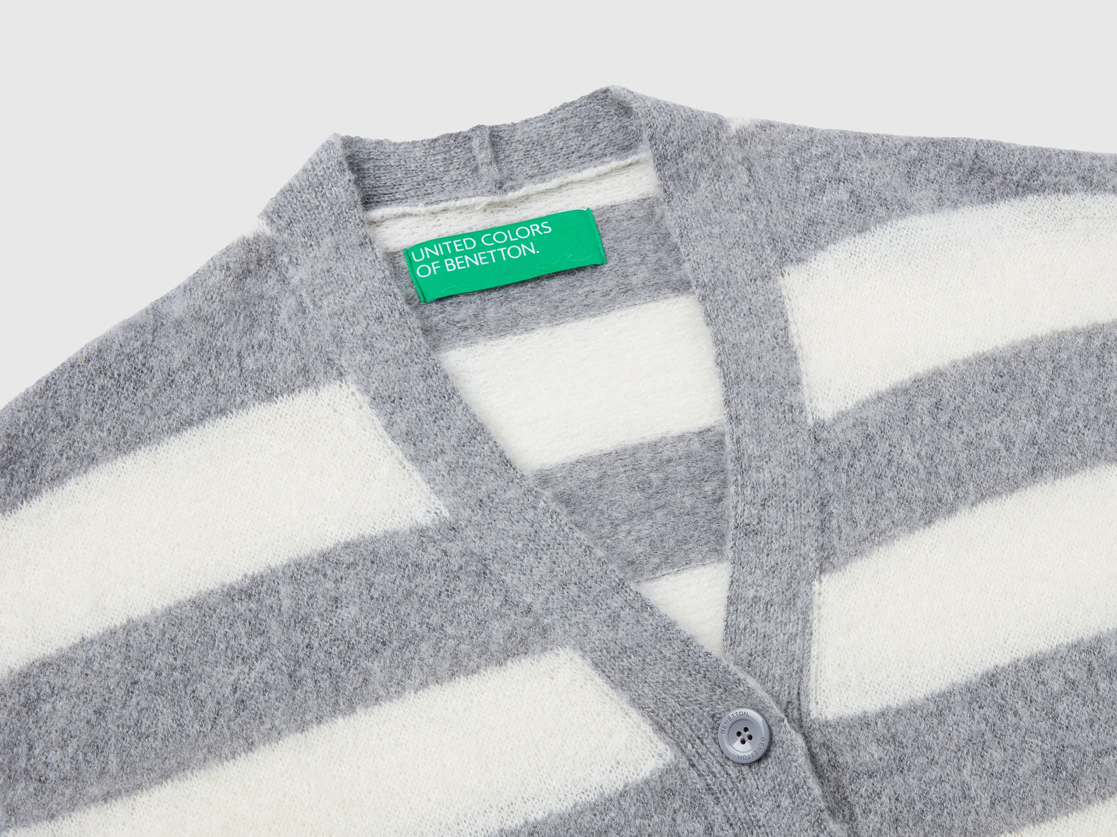 Cardigan a righe in misto alpaca da donna grigio chiaro 3 | Benetton Outlet