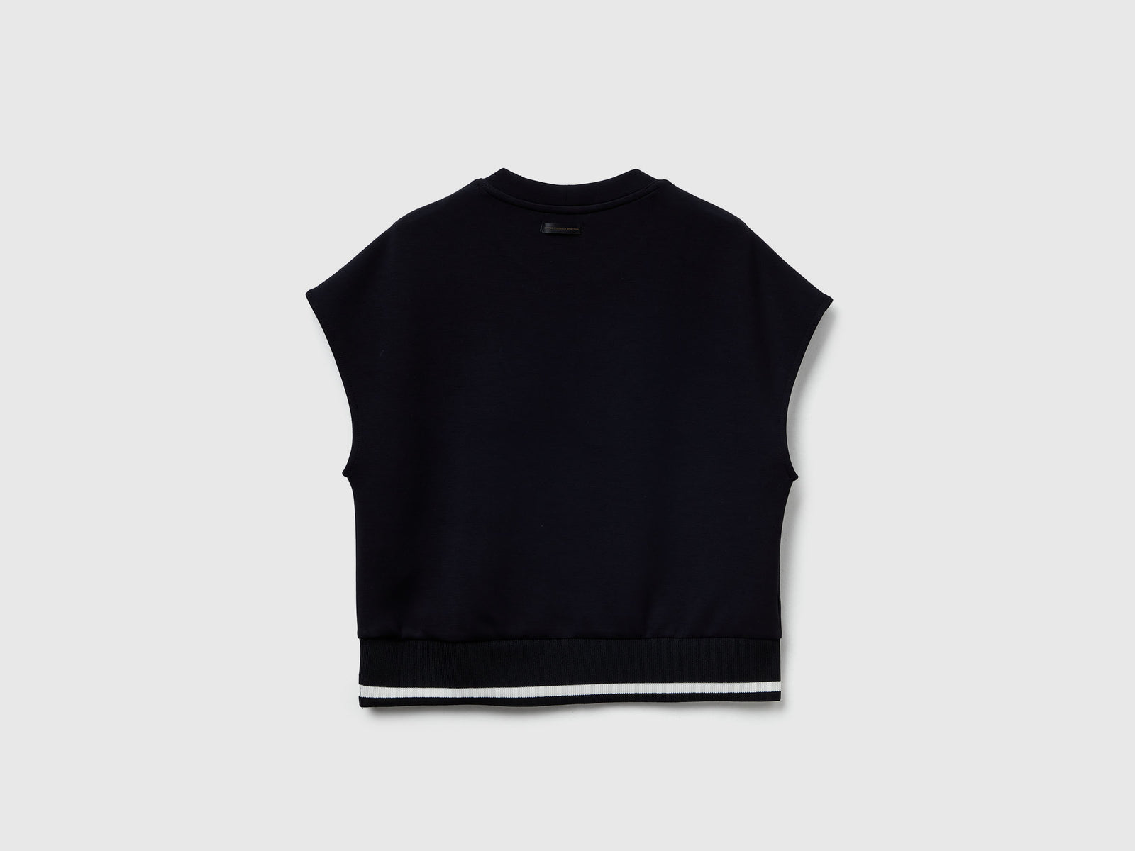 Maglia smanicata in Modal stretch da donna nero 2 | Benetton Outlet