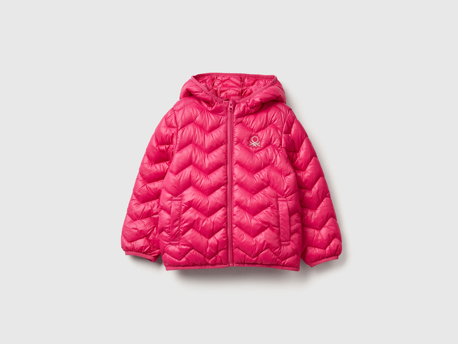 Giubbino imbottito con cappuccio da bimba fucsia | Benetton Outlet