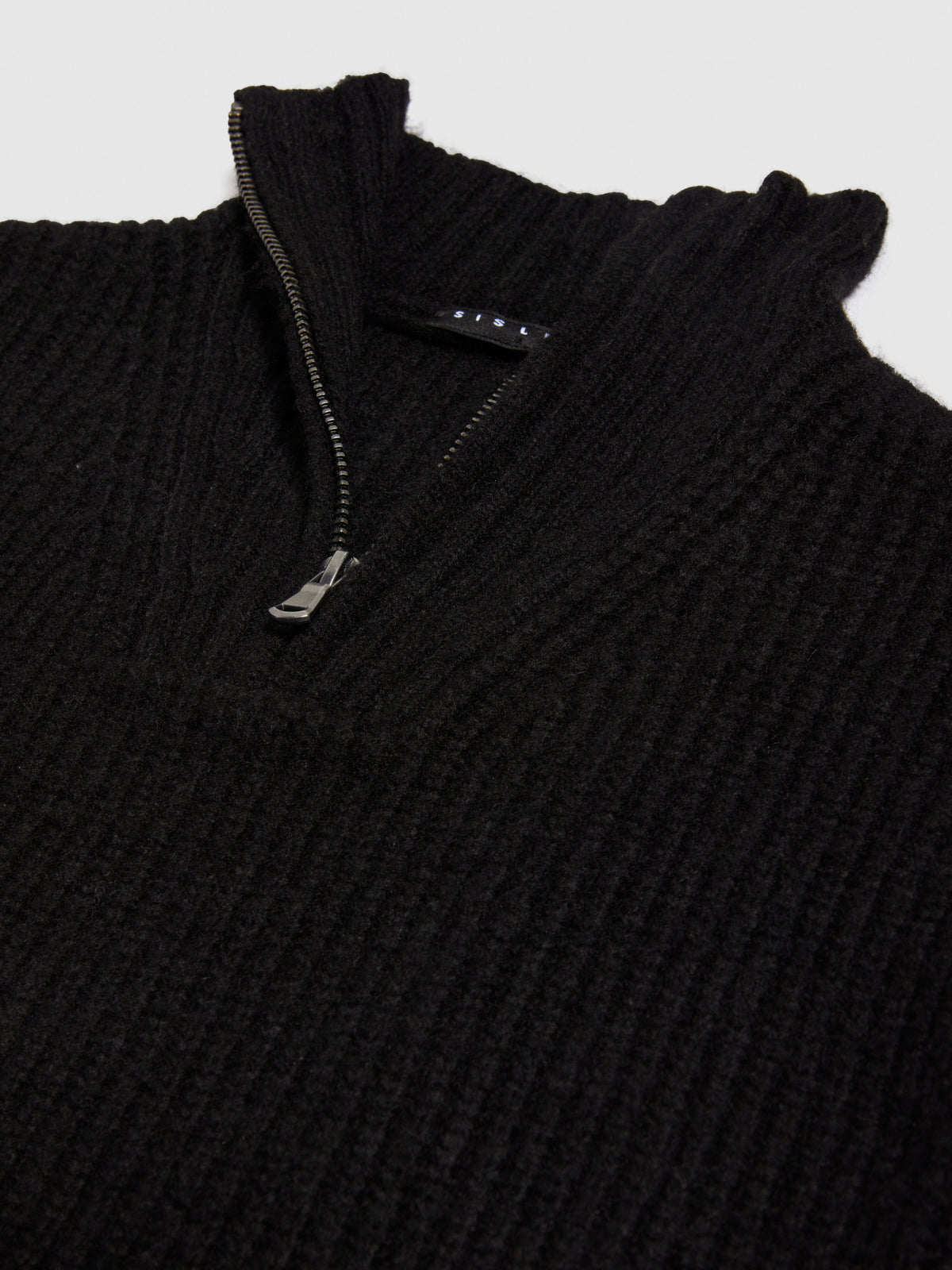 Maglione con collo alto