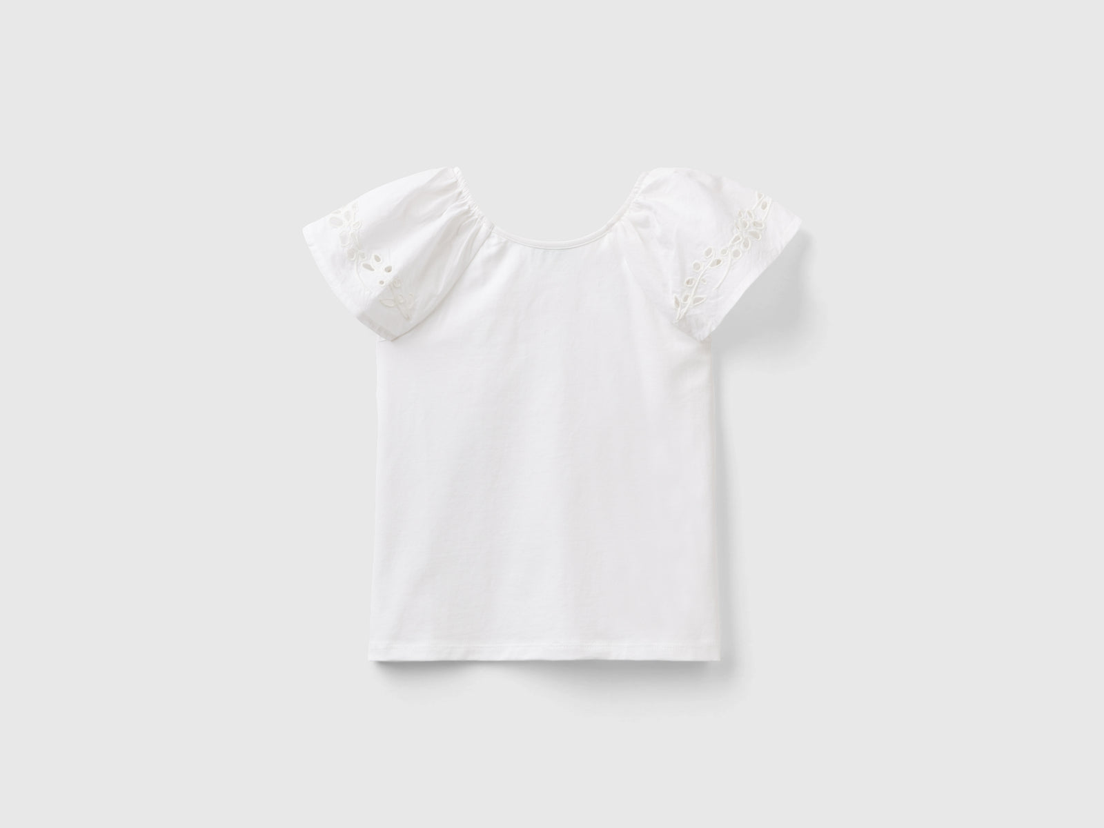 Top con manica ricamata da bambina bianco | Benetton Outlet