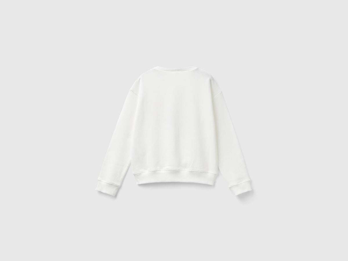 100% cotton sweatshirt with glitter logo