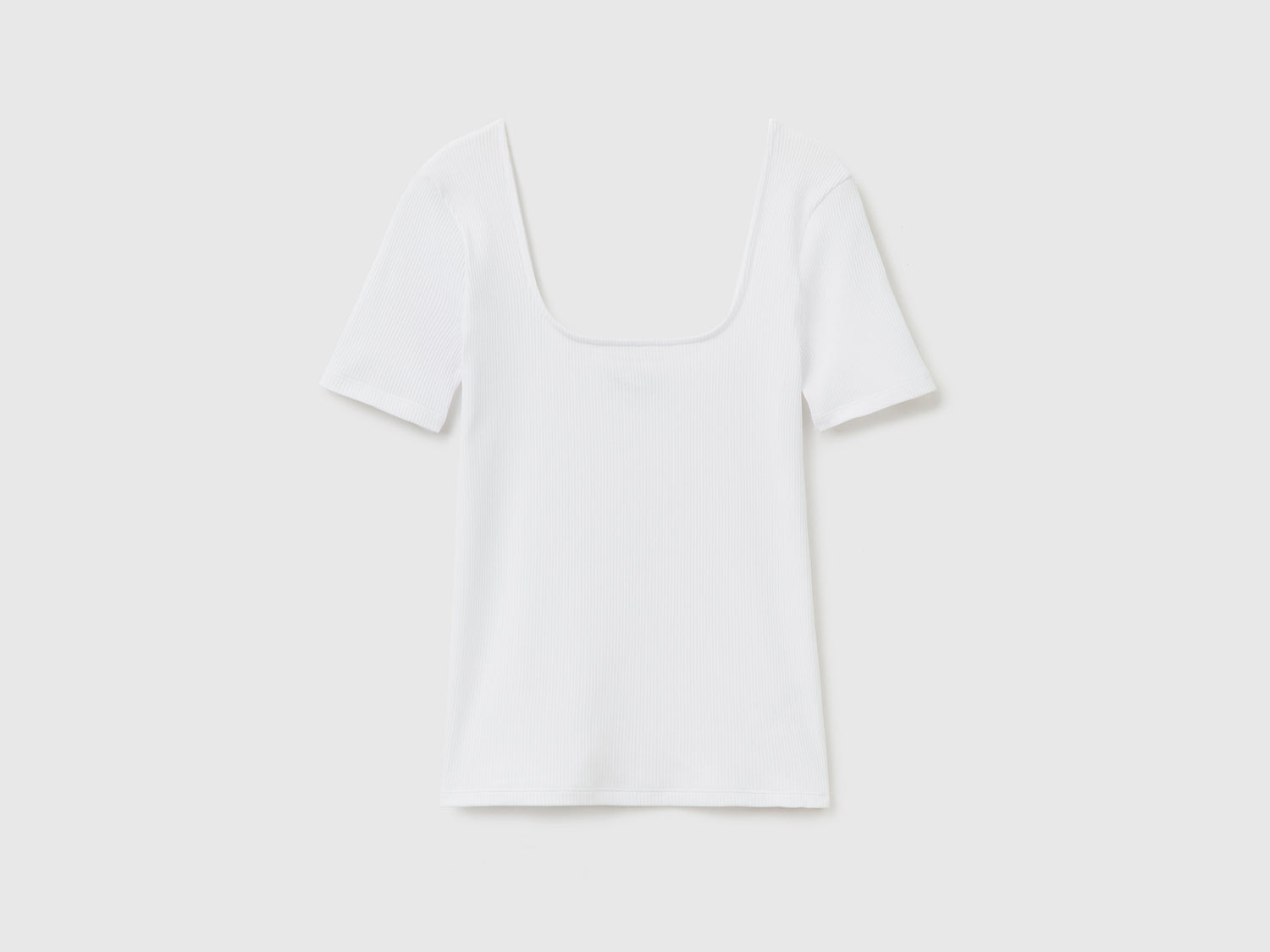 Maglietta a manica corta in costina di cotone elasticizzato da donna bianco | Benetton Outlet