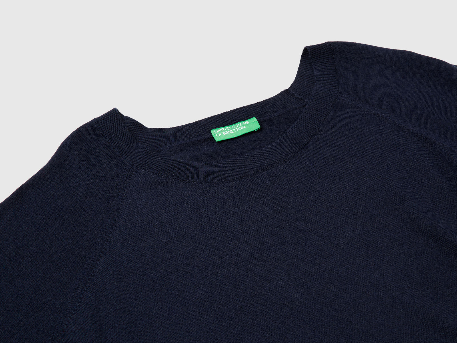Maglioncino svasato in misto lana da donna blu scuro 3 | Benetton Outlet