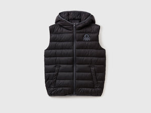 Gilet imbottito con cappuccio