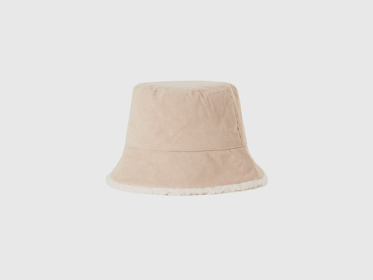 Cappello alla pescatora reversibile
