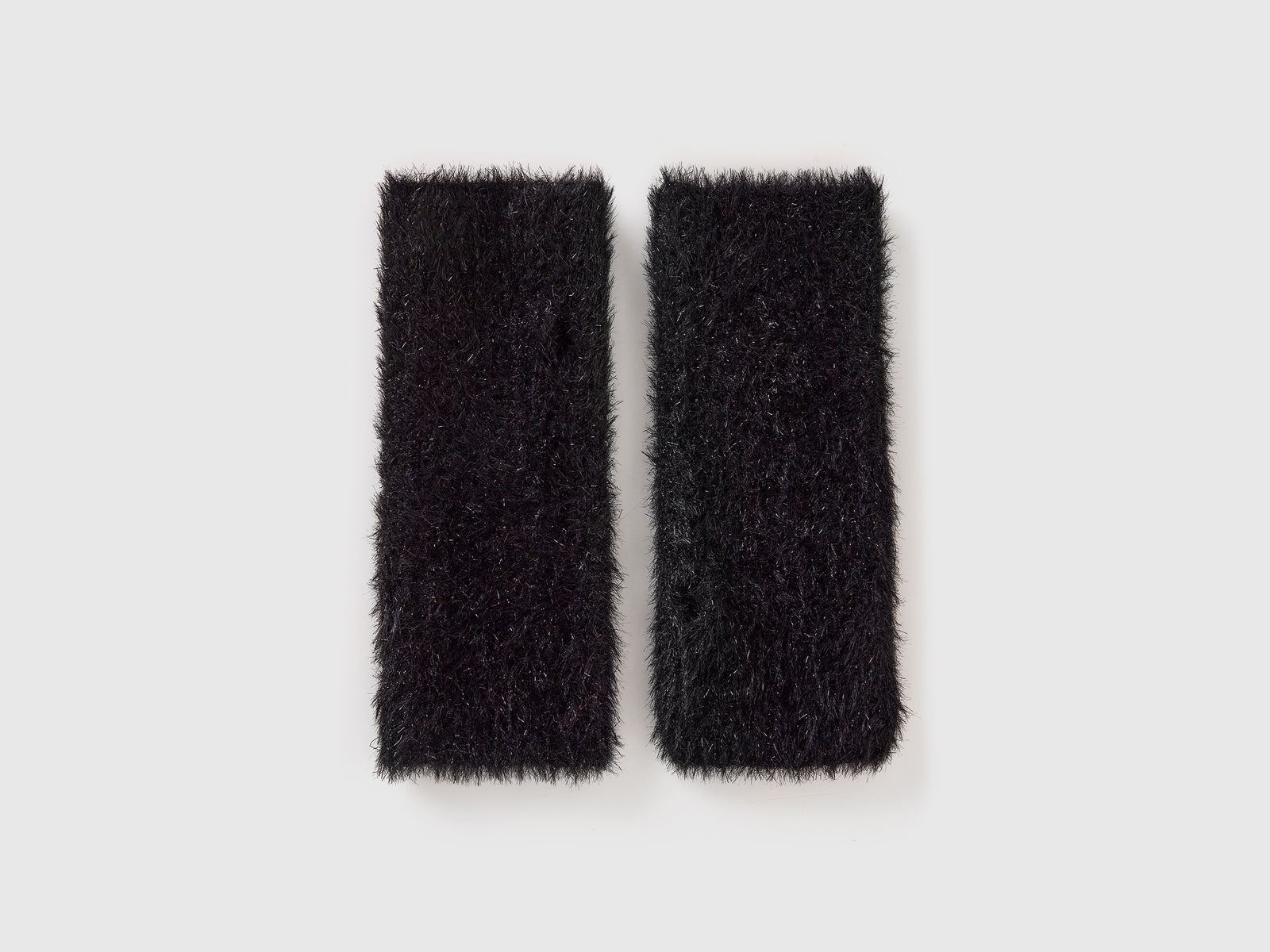 Manicotti in nylon da donna nero | Benetton Outlet