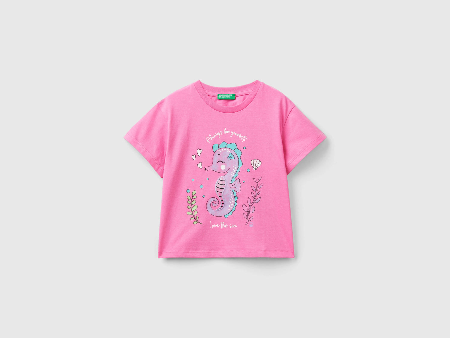 T-shirt con stampa e patch da bimba rosa | Benetton Outlet