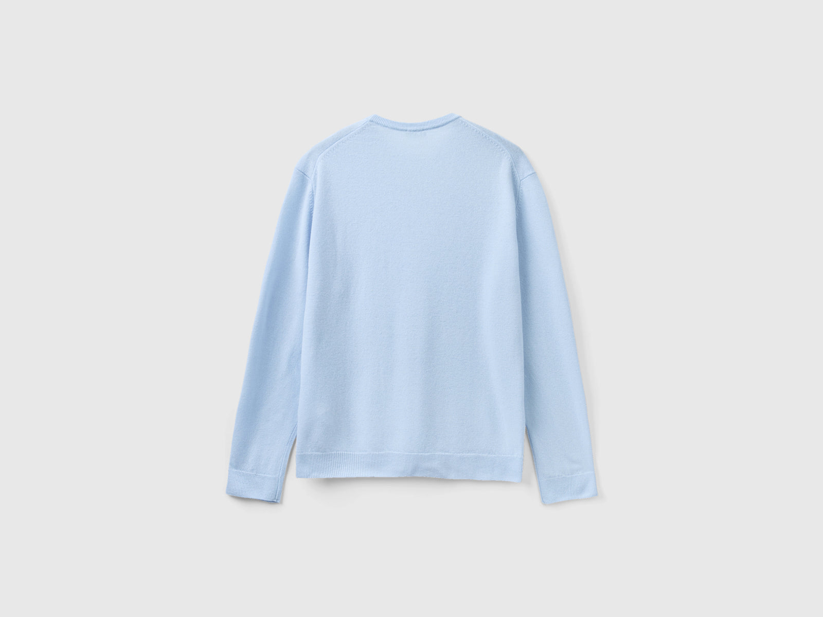 Maglia girocollo in pura lana Merino da uomo celeste 2 | Benetton Outlet