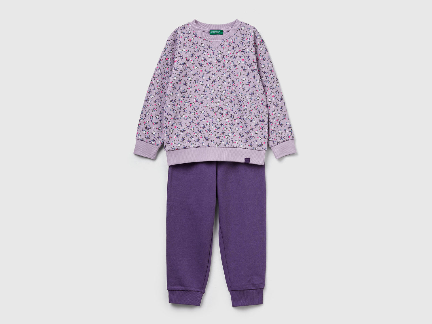 Completo con stampa floreale da bimbo viola | Benetton Outlet