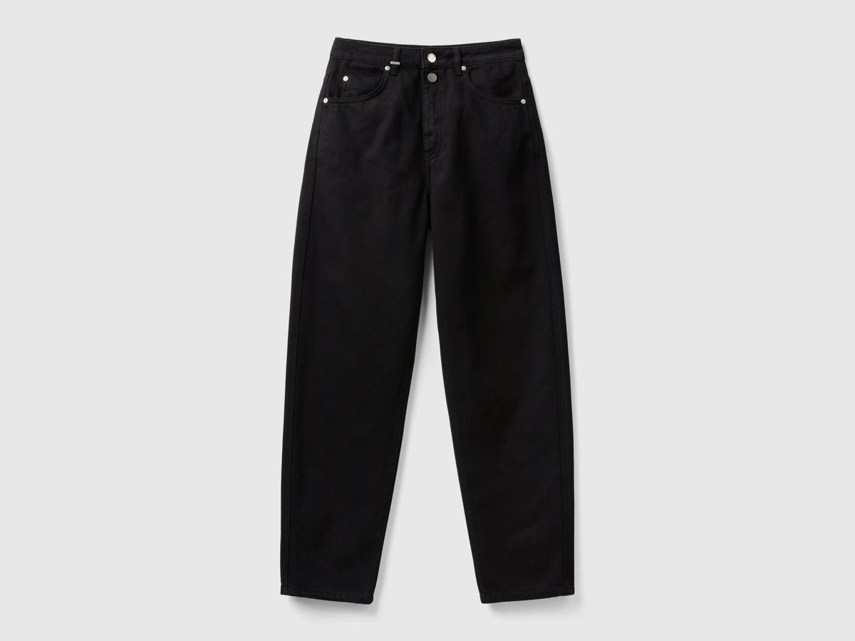 Pantaloni mom fit