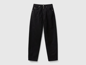 Pantaloni mom fit